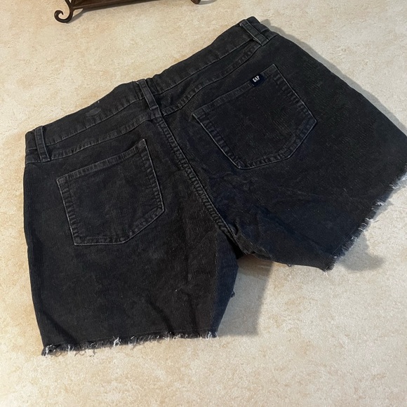Charcoal Gray Gap corduroy shorts - Picture 2 of 7